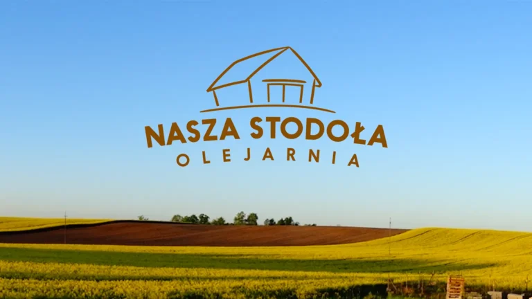 Logo Nasza Stodoła Olejarnia na tle malowniczych pól rzepaku i błękitnego nieba